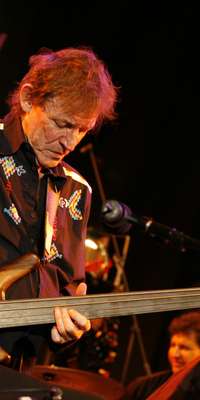 Jack Bruce, Scottish bassist (Cream, dies at age 71